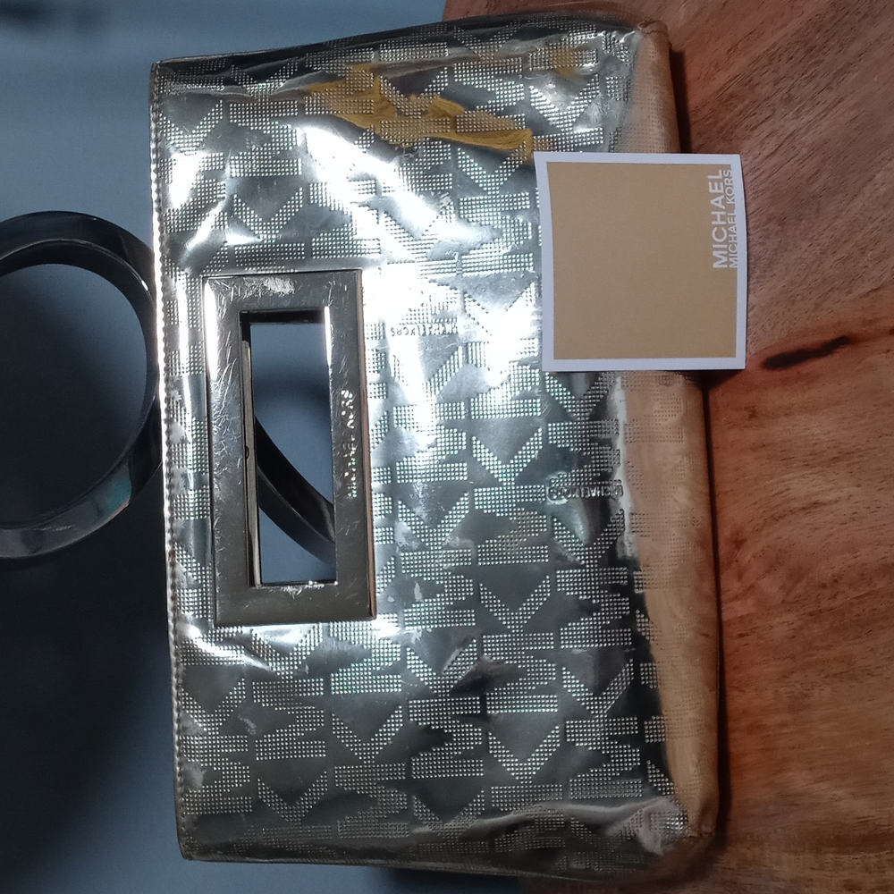 Beautiful clutch genuine Michael Kors